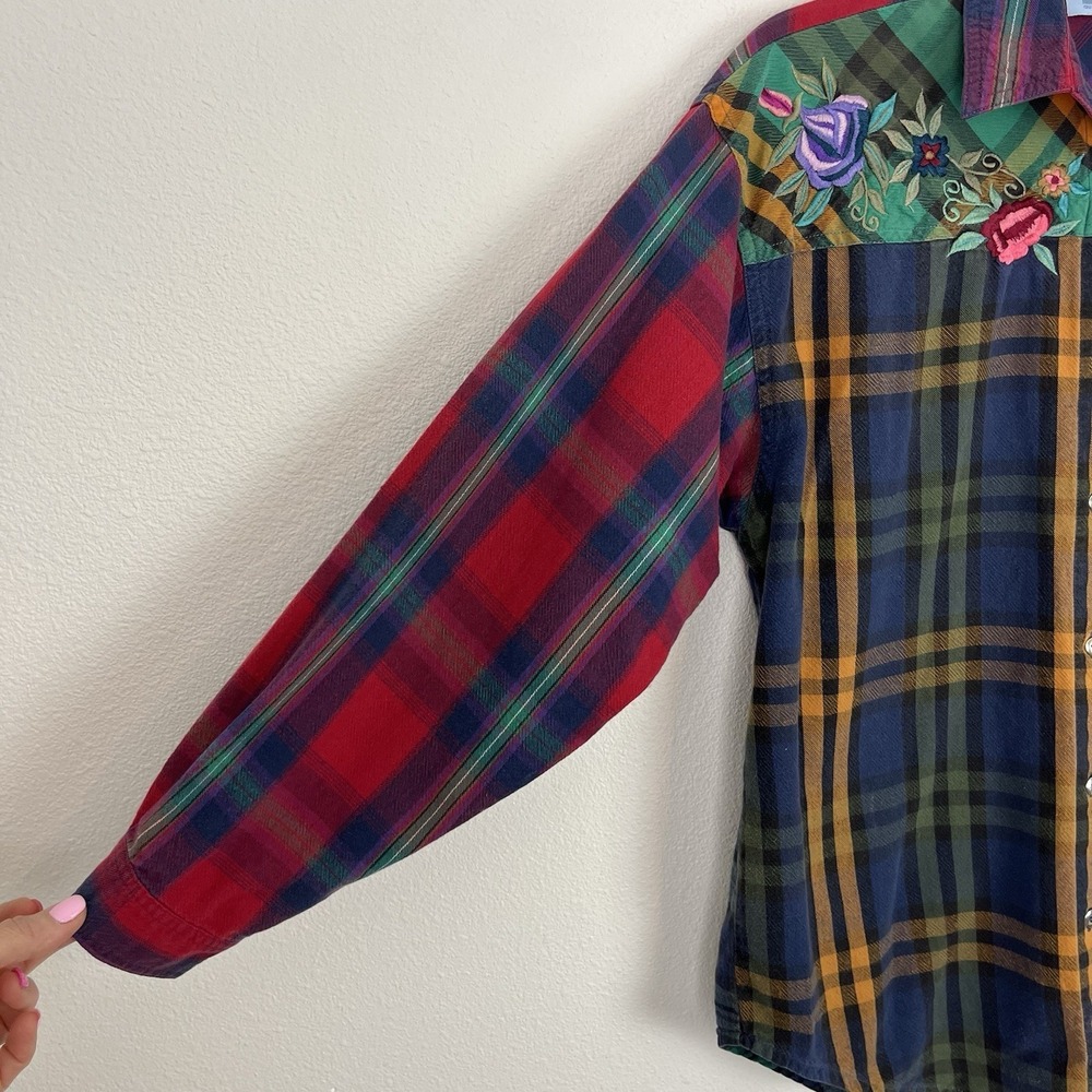 Vintage Embroidered Plaid Flannel Shirt - Picture 4 of 13